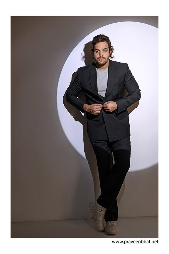 Ravi khatik