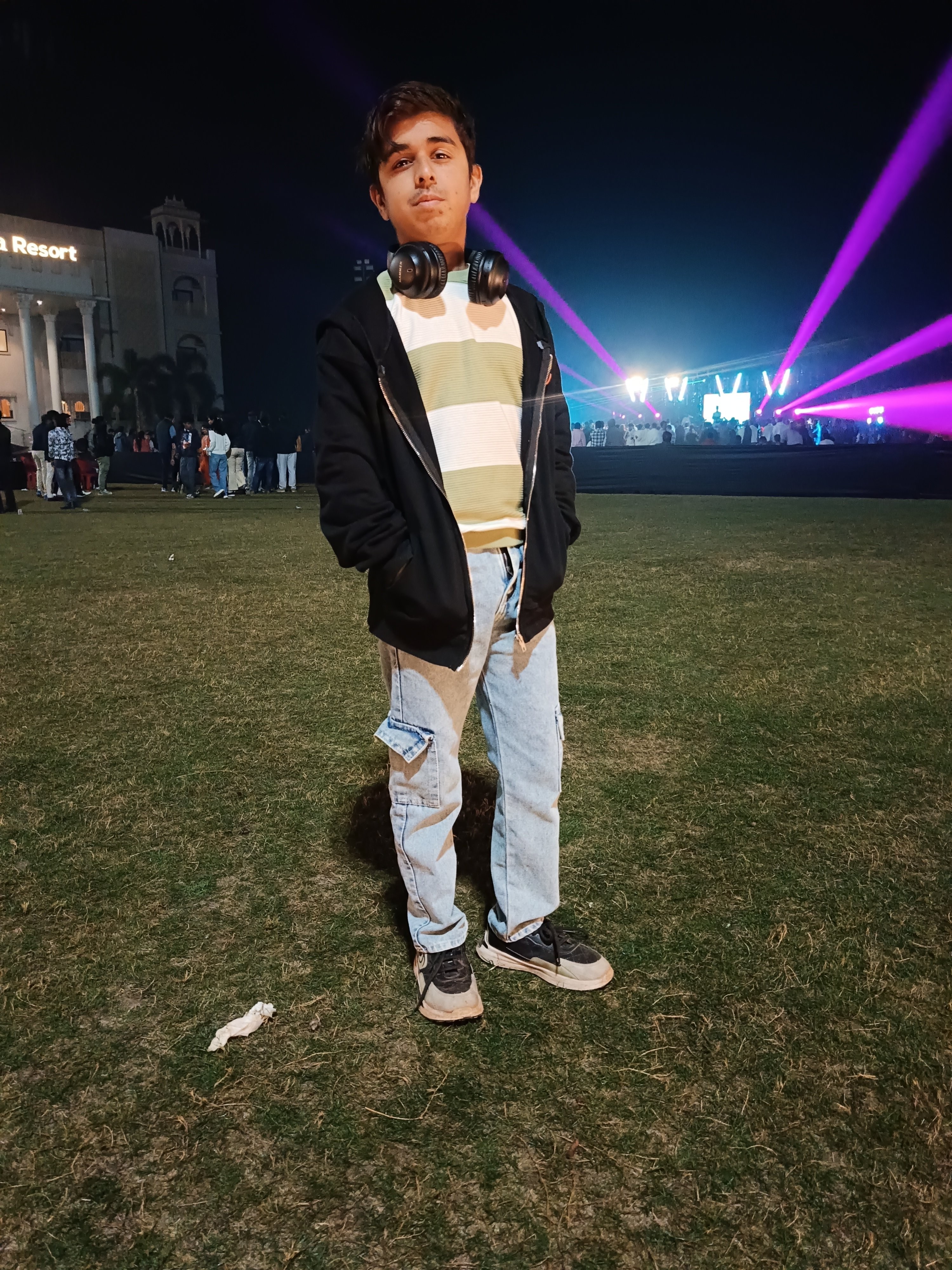 AAVESH SHOAIB SAIYED