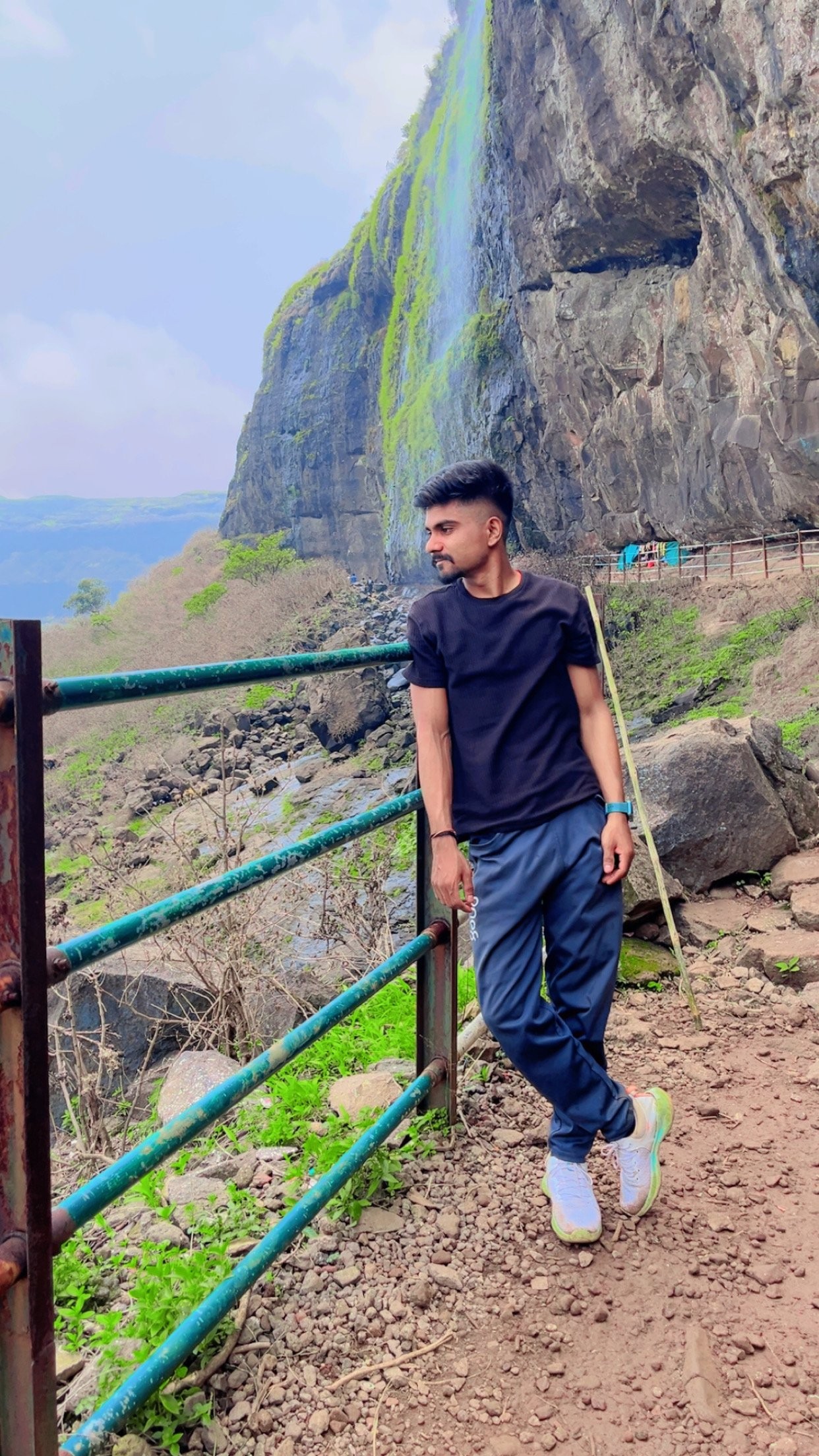Aniket Pholane