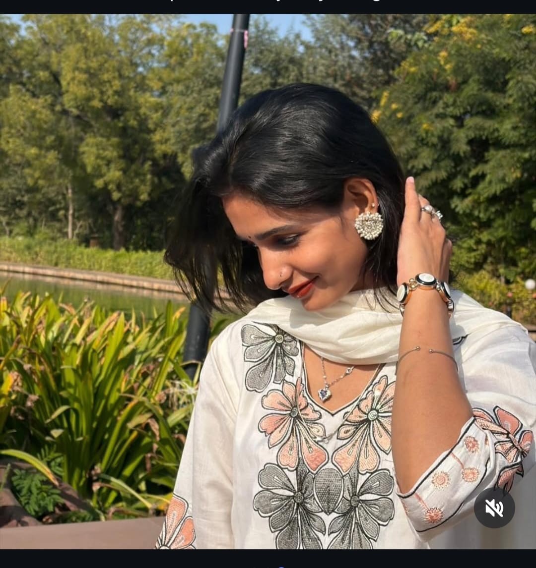 Khushi shekhawat
