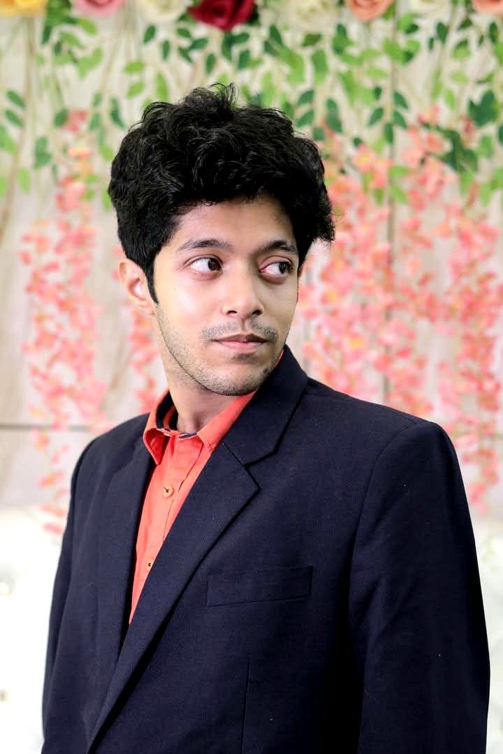 Neelakash Sen