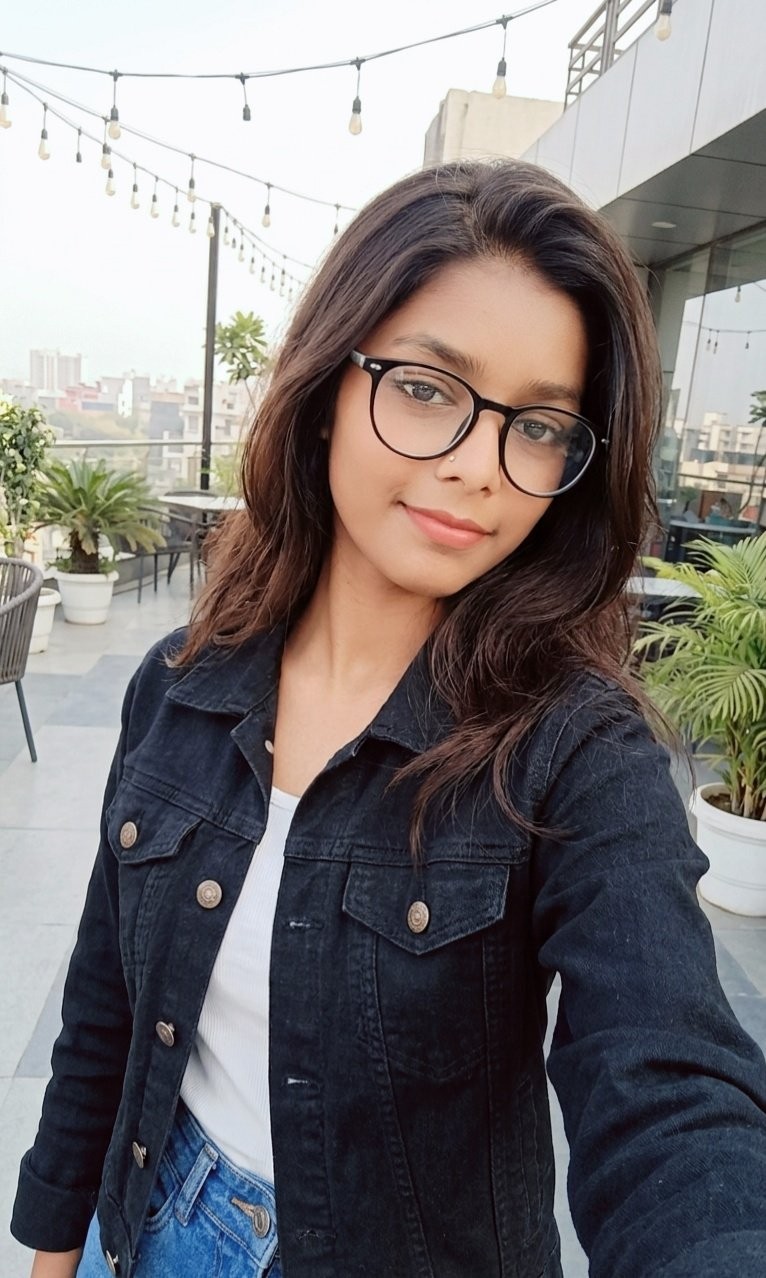 Jhalak Raj